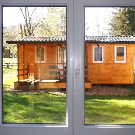 Mobil-home Confortable Avec Terrasse - 4 Pers. - Api-1-52-2791 *